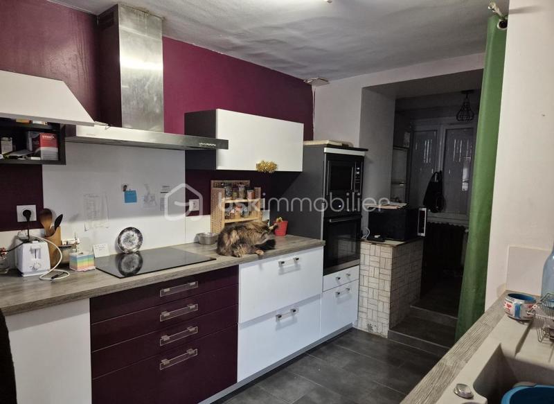 Maison - 91 m² - 5 pièces