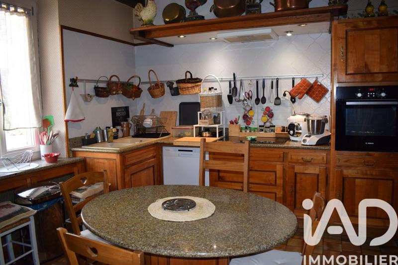 Maison de village - 222 m² - 10 pièces