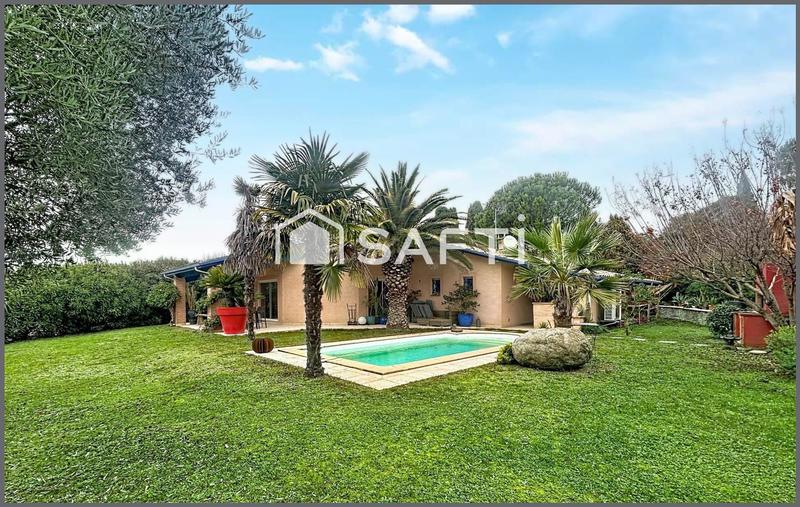 Villa - 196 m² - 5 pièces