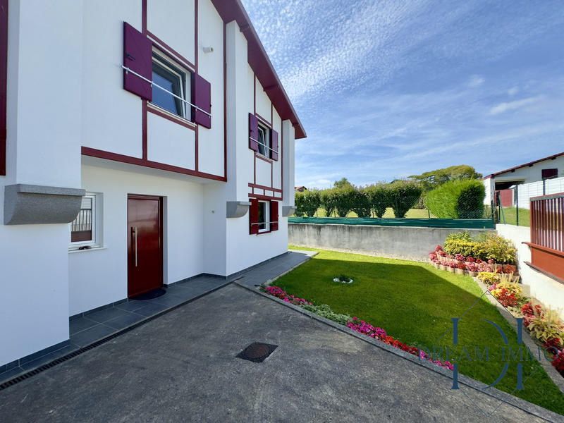 Maison - 127 m² - 4 pièces