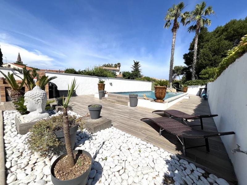 Maison - 193 m² - 5 pièces