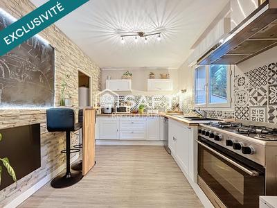 Maison - 108 m² - 5 pièces