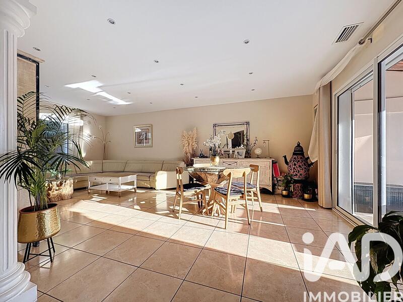 Maison - 114 m² - 4 pièces