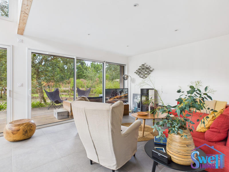 Maison - 122 m² - 4 pièces