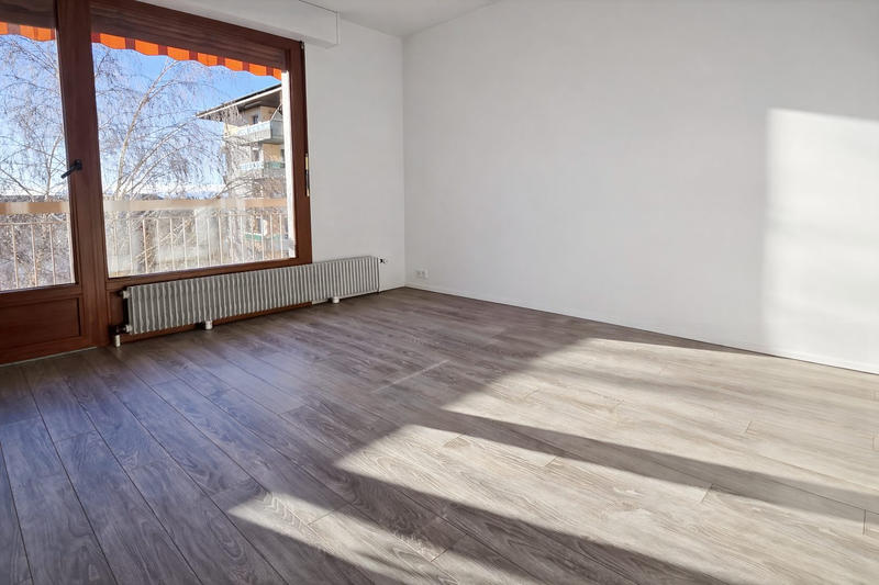 Appartement - 77 m² - 3 pièces