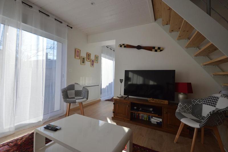 Maison - 150 m² - 10 pièces