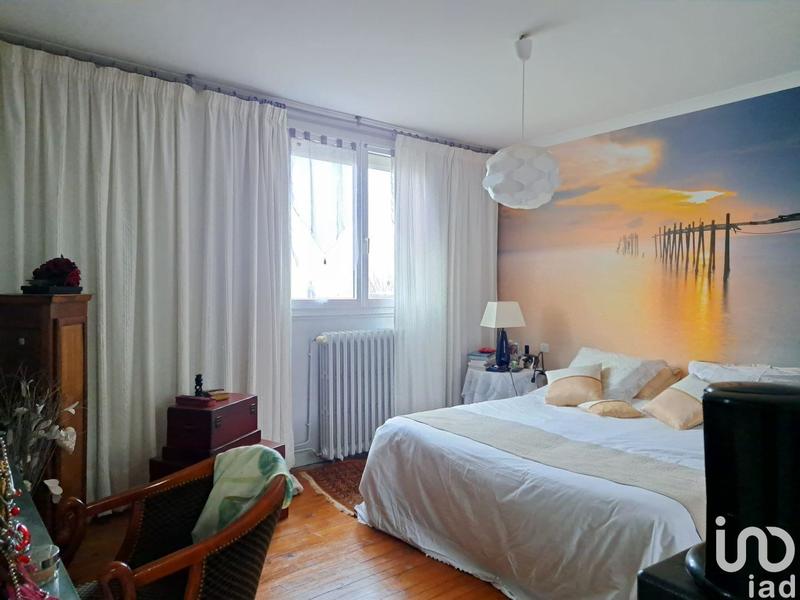 Maison - 180 m² - 6 pièces