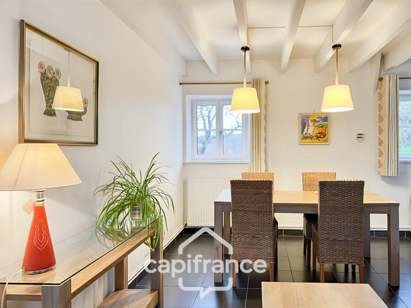 Propriété - 468 m² - 10 pièces