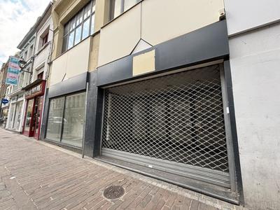 Local commercial - 280 m²