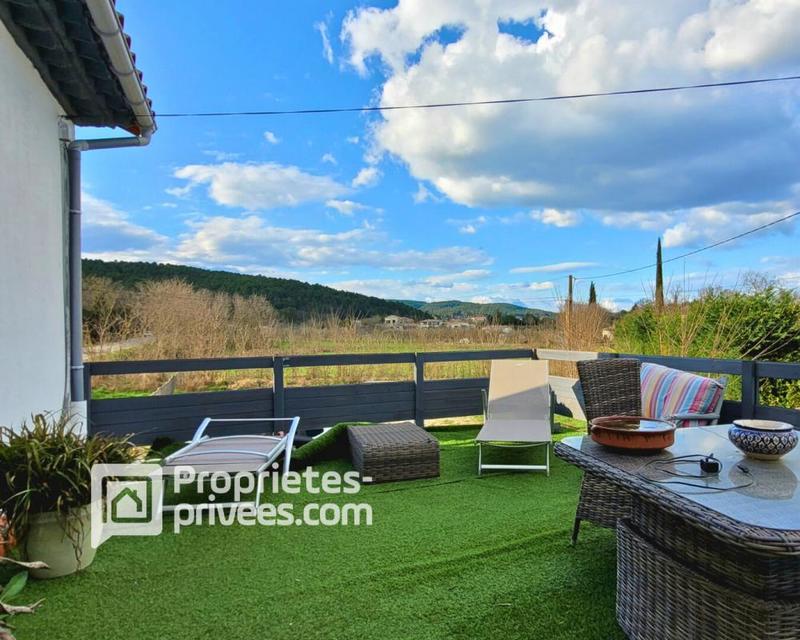 Maison - 210 m² - 9 pièces