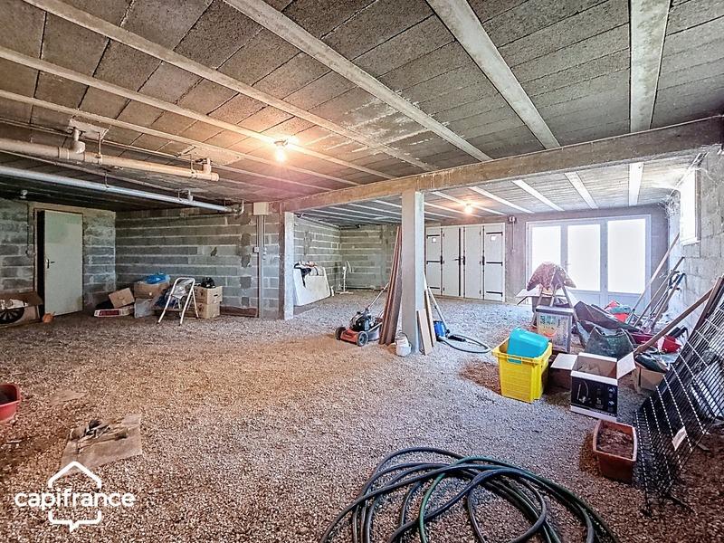 Maison - 226 m² - 8 pièces