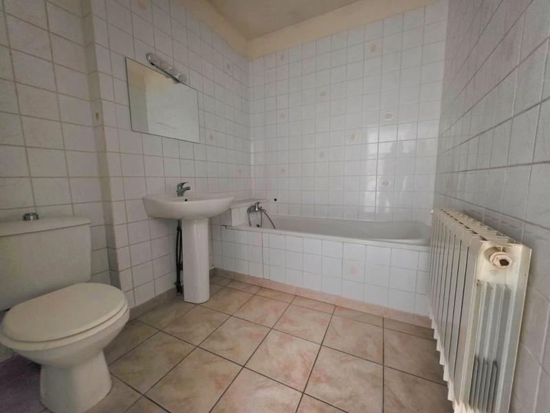 Immeuble - 104 m² - 5 pièces