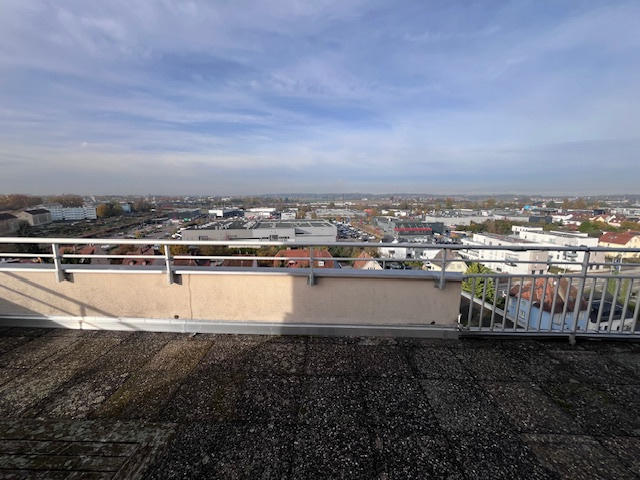 Appartement - 72 m² - 3 pièces