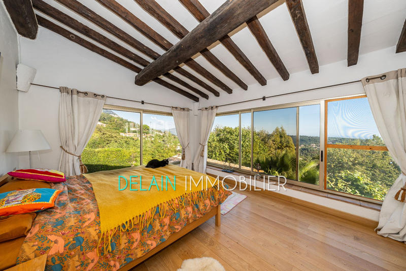 Villa - 288 m² - 10 pièces