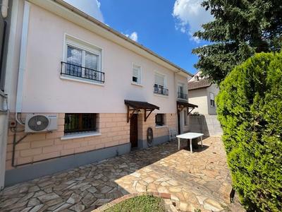 Maison - 172 m² - 4 pièces