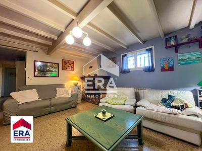 Maison - 272 m² - 12 pièces