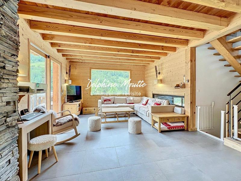 Châlet - 190 m² - 9 pièces