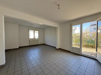 Appartement - 103 m² - 5 pièces