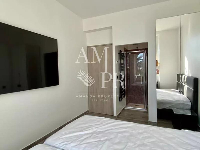 Appartement - 125 m² - 5 pièces