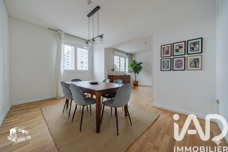 Appartement - 79 m² - 4 pièces