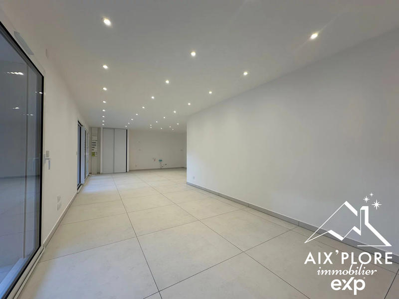 Appartement - 109 m² - 4 pièces