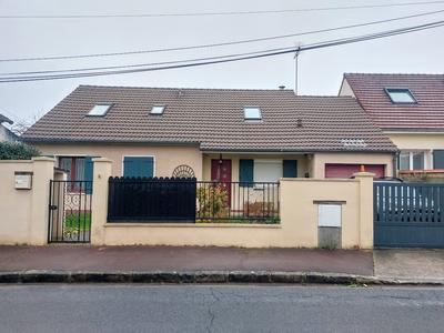 Maison - 127 m² - 7 pièces