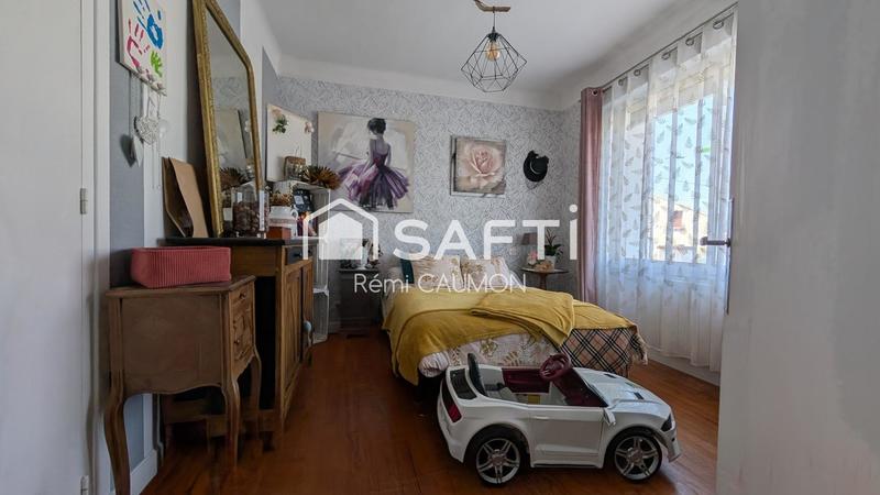 Maison - 214 m² - 7 pièces