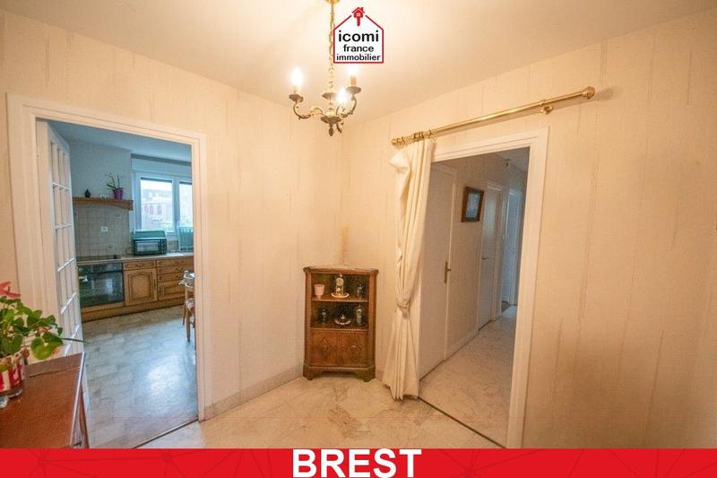 Appartement - 80 m² - 4 pièces