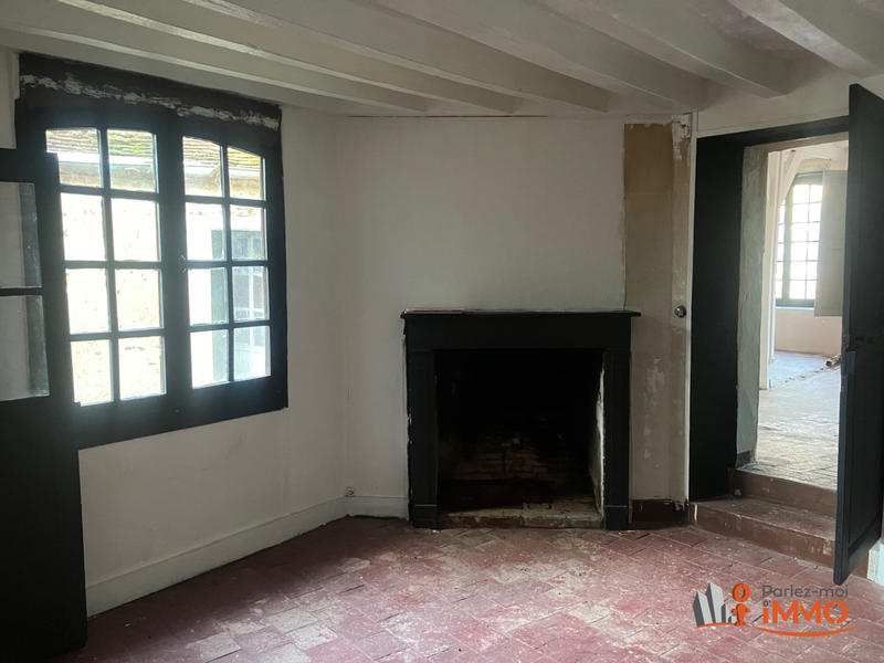 Maison - 220 m² - 9 pièces