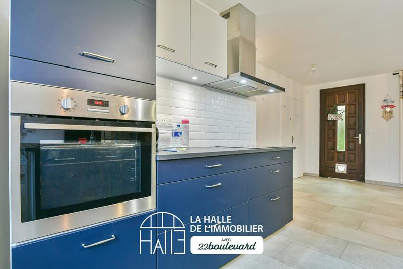 Maison - 140 m² - 5 pièces