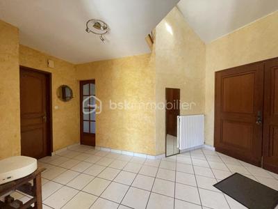 Maison - 136 m² - 6 pièces