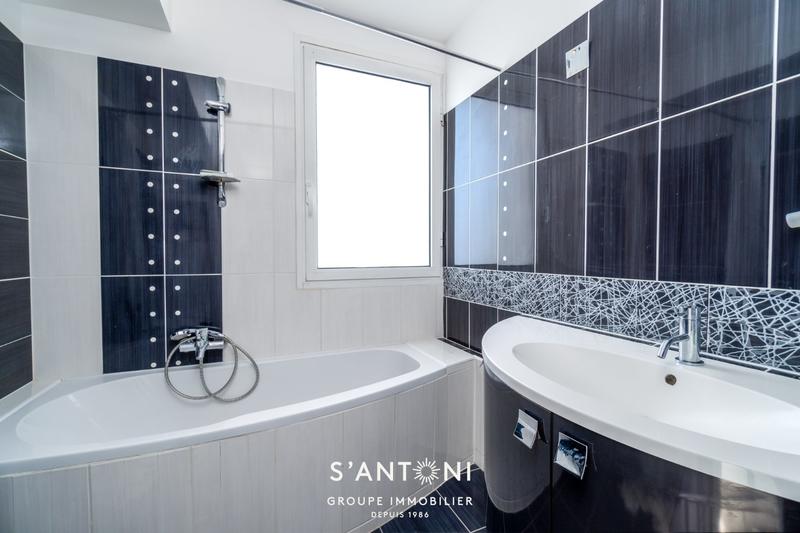 Appartement - 127 m² - 4 pièces