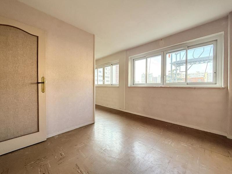 Appartement - 64 m² - 4 pièces
