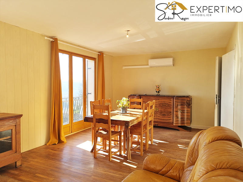 Maison - 96 m² - 4 pièces