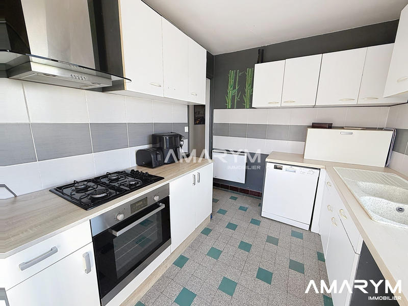 Maison - 97 m² - 5 pièces