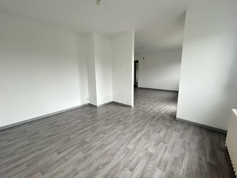 Appartement - 100 m² - 5 pièces