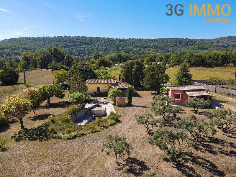 Villa - 192 m² - 5 pièces