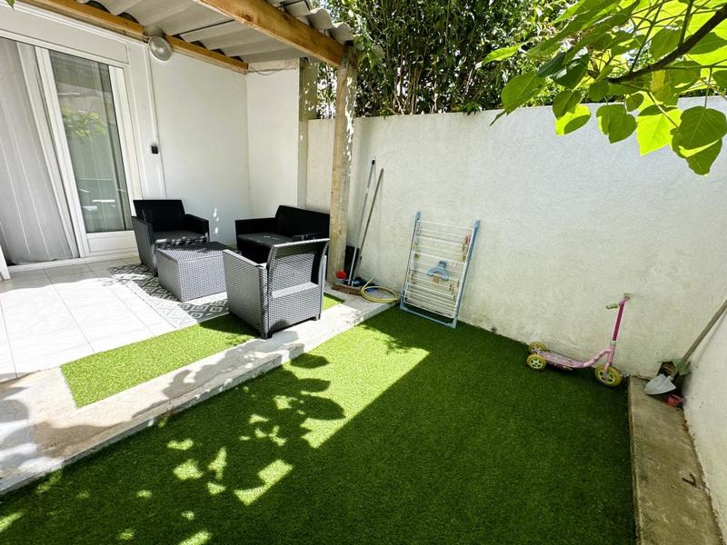 Propriété - 95 m² - 5 pièces