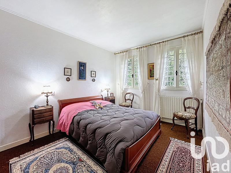 Maison - 187 m² - 6 pièces