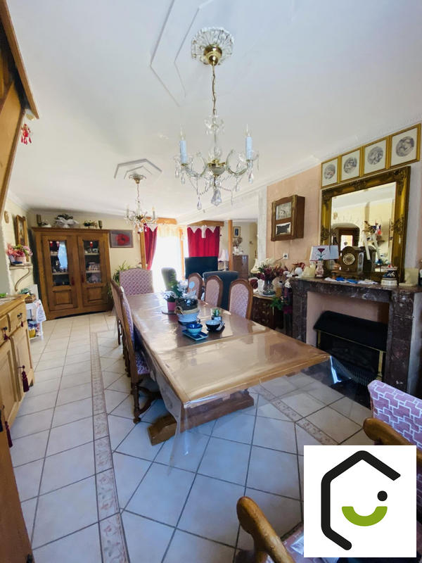 Maison - 101 m² - 5 pièces