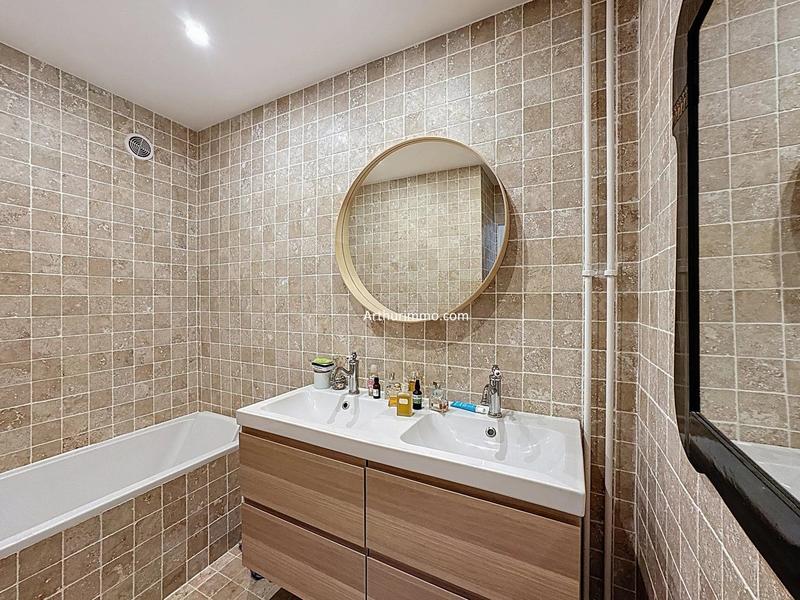 Appartement - 117 m² - 4 pièces