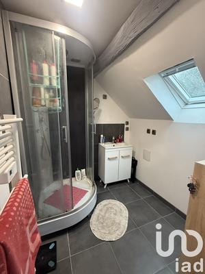 Maison - 147 m² - 7 pièces