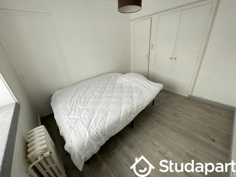 Appartement - 65 m² - 5 pièces