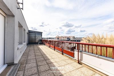 Appartement - 81 m² - 4 pièces