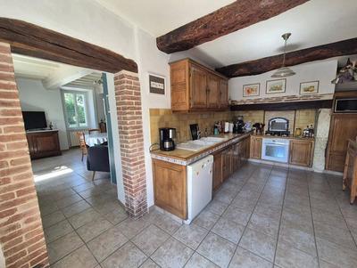 Maison - 400 m² - 11 pièces