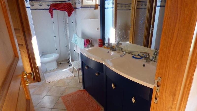 Château - 120 m² - 4 pièces