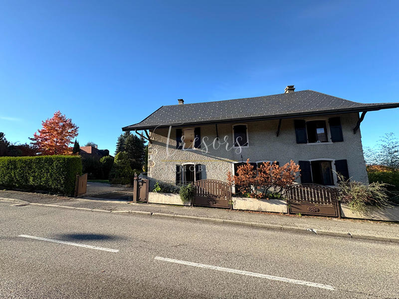 Maison - 140 m² - 6 pièces