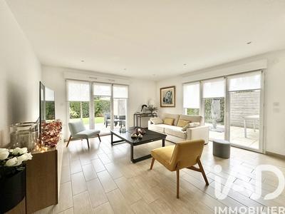 Appartement - 96 m² - 4 pièces