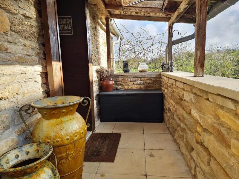 Maison en pierre - 185 m² - 8 pièces