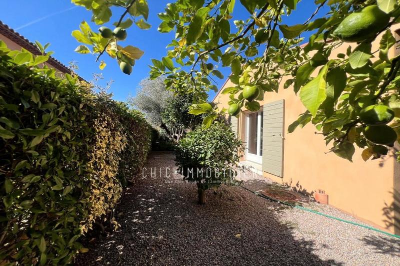 Maison - 208 m² - 6 pièces